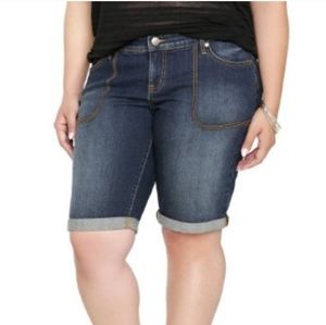 Torrid Denim Bermuda Shorts Size 18